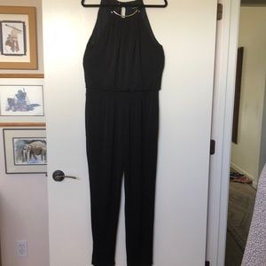 Jumpsuit black.